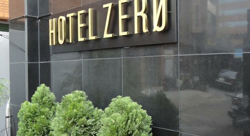 Hotel Zero