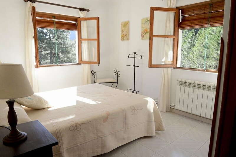 Гостиница Hostal Restaurante Fogón de Gredos