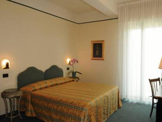 Фото Hotel Stella