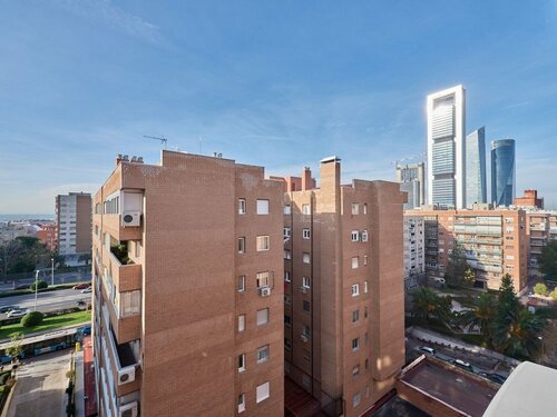Гостиница Tu Apartamento Cerca De Plaza Castilla III в Мадриде