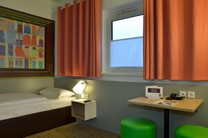 отель B&b Hotel Lübeck