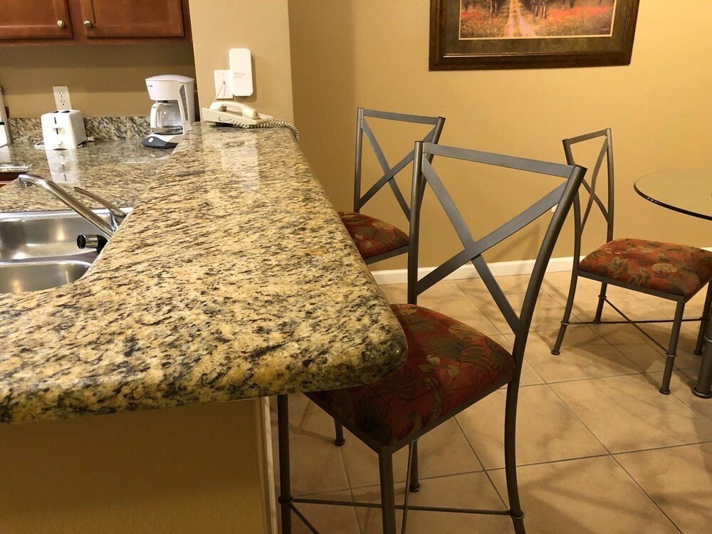 Фото 2br Condo Resort