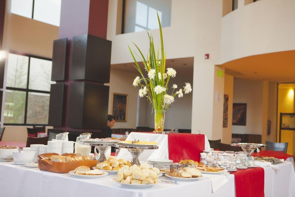 Фото Howard Johnson Plaza Jujuy