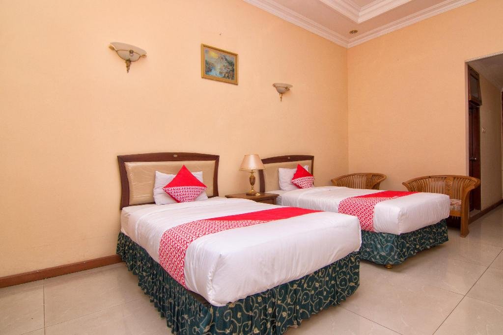 Фото Captial O 2205 Hotel 3 Intan