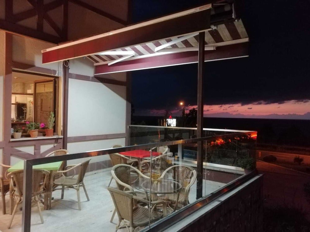 Фото Hotel Lazlakar