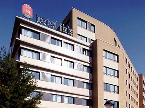 Внешний вид отеля Ibis Zaragoza Centro в Сарагосе, фото 5