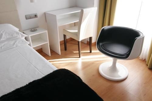 Фото Hostal Santo Domingo