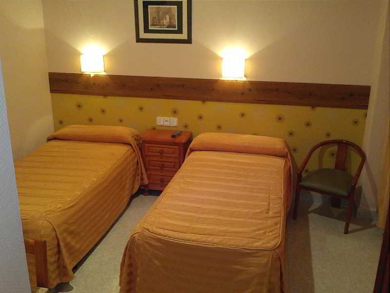 Фото Hostal Toledo