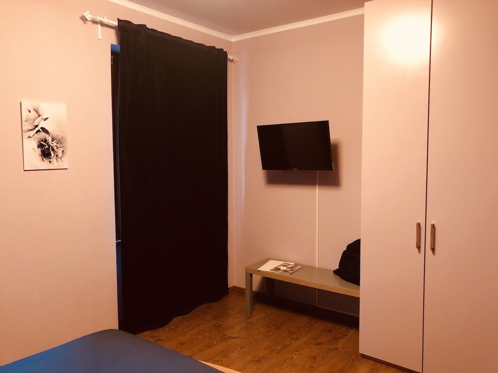 Фото 1883 Restaurant And Rooms