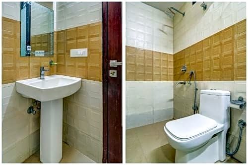 Фото Oyo Flagship 12675 Star inn