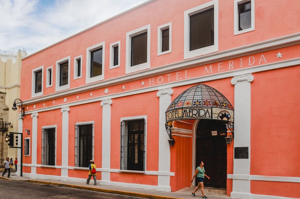 Фото отеля 2