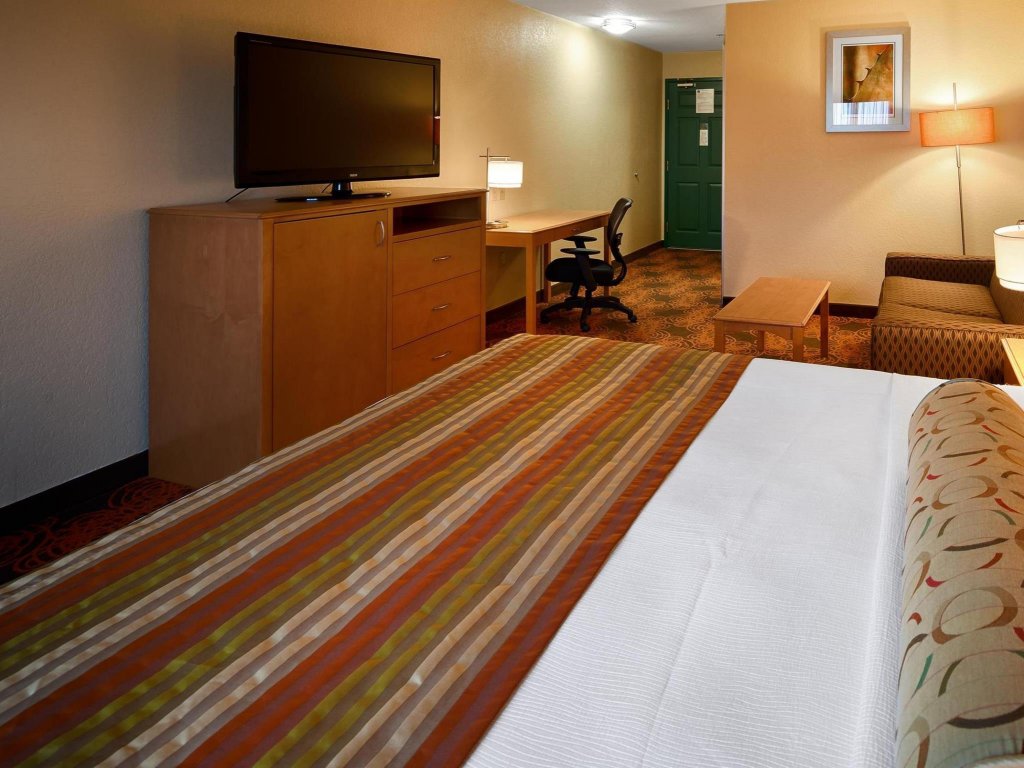 Фото Best Western Plus Waco North