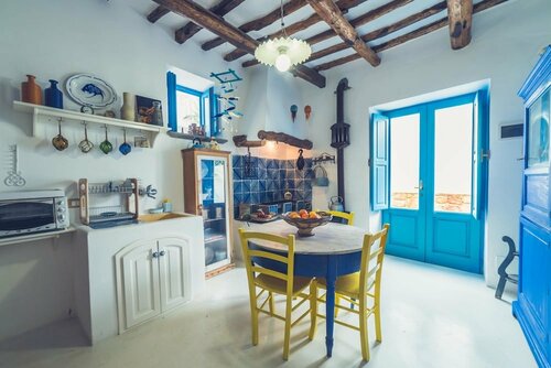 Жильё посуточно Lipari Holiday Apartment