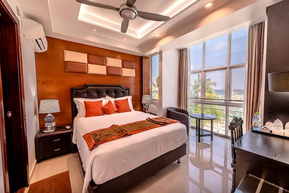 Недорогие отели на острове Хулхумале, Мальдивы