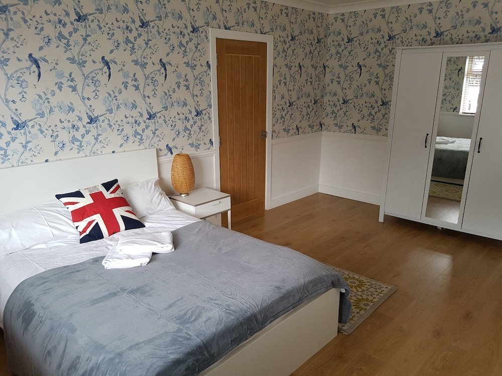 Фото Heathrow Lhr Apartments