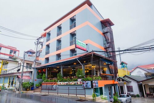 Chusri Hotel