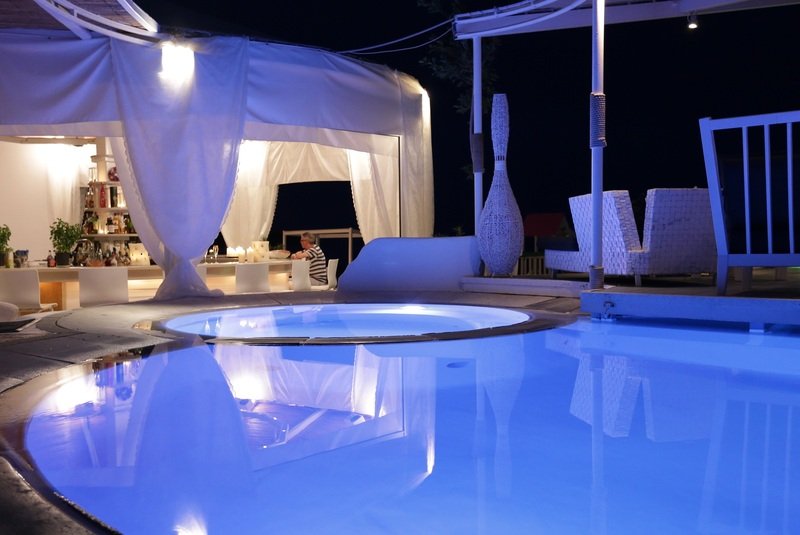 Фото Mykonos Dove Beachfront Hotel