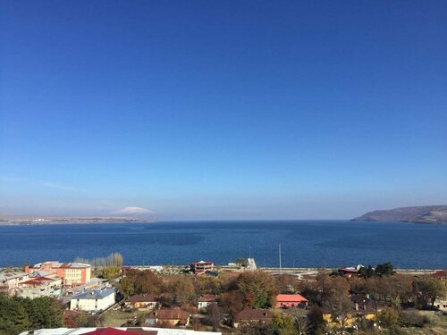 Гостиница Taşar Royal Hotel в Татване