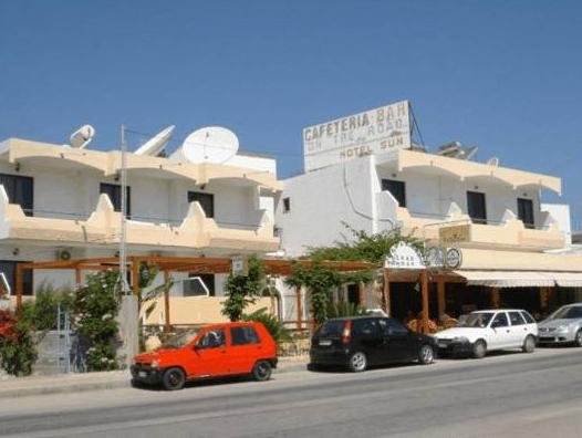 Фото отеля 1