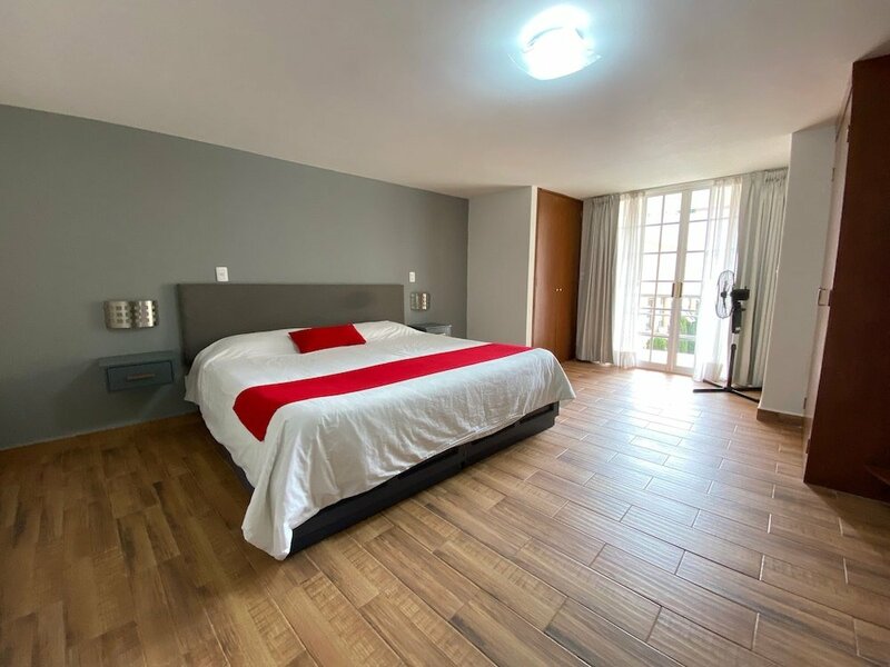 Гостиница Grupo Kings Suites Duraznos  