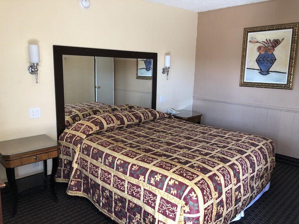 Фото A Fisher's Inn Motel