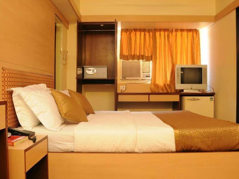 Фото Hotel Avon Ruby