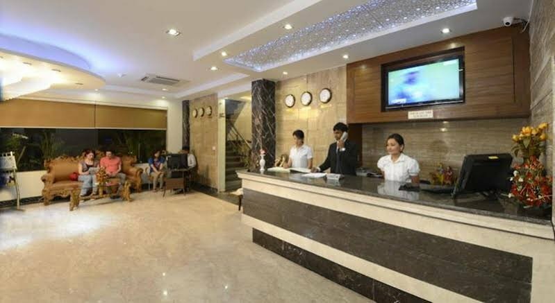 Гостиница Oyo 9237 Hotel Mumtaz Mahal в Агре