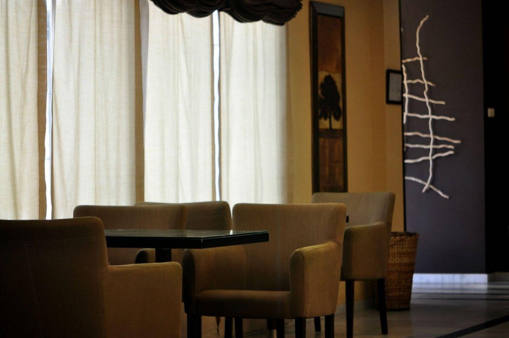 Фото Oasis Cordoba Hotel