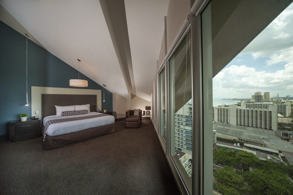 Фото Sheraton Santo Domingo Hotel