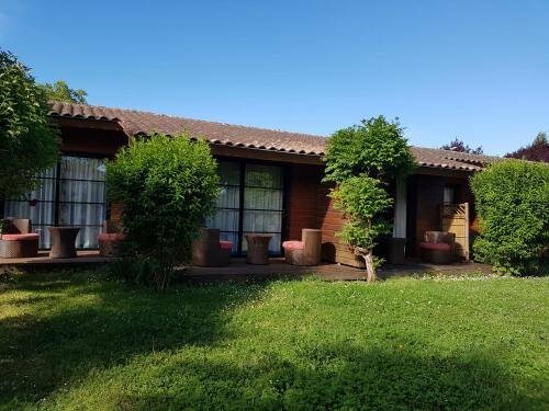 Гостиница Le Vieux Logis de Clam в Сенте