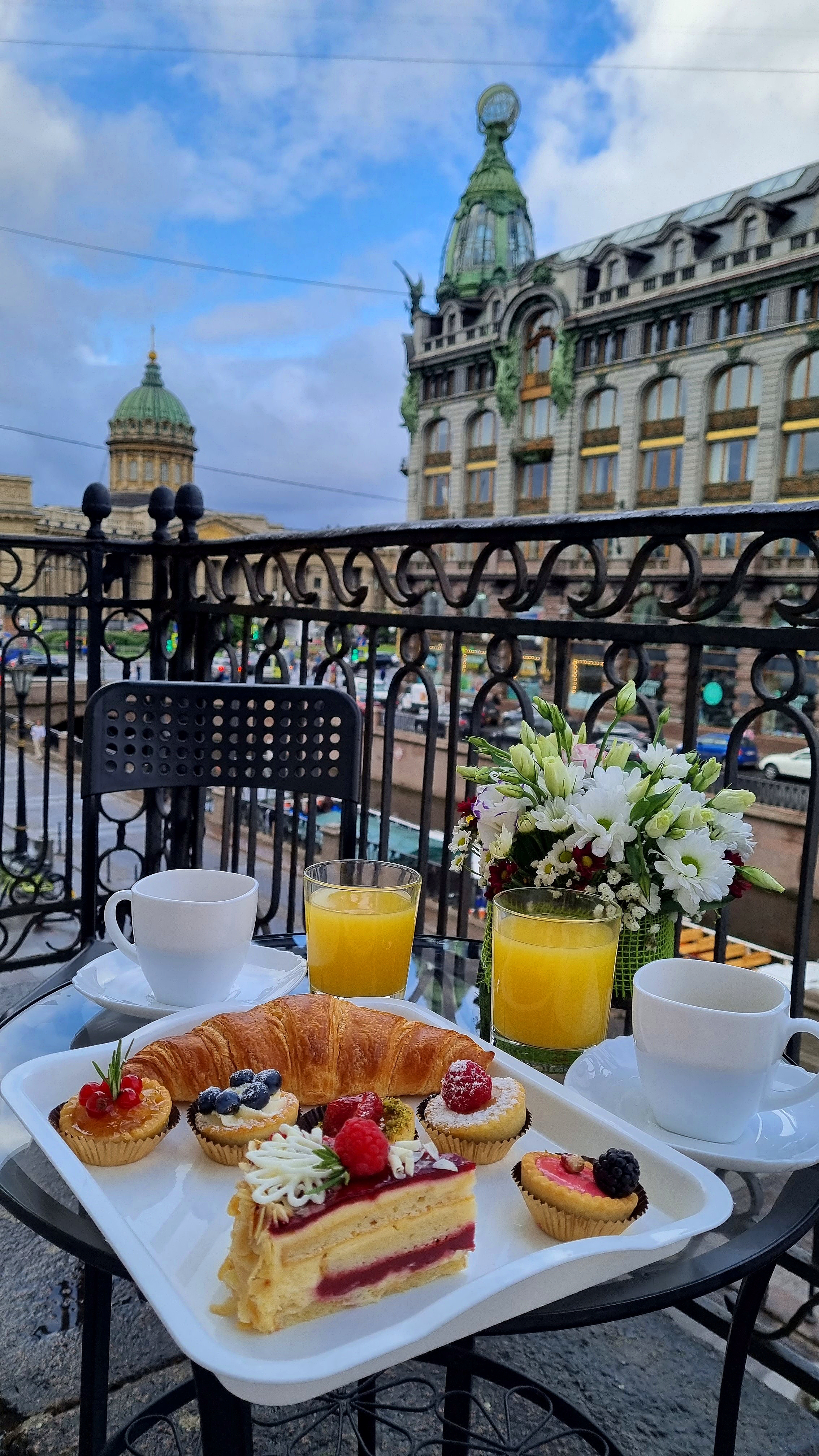 Фото Новая История