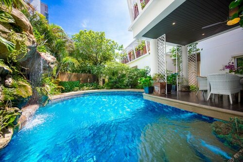 Гостиница Paradise Pool Villa Pattaya in Tropicana Village в Паттайе