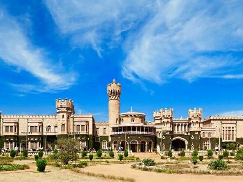 Апартаменты Melange Luxury Service Apartment в Бангалоре