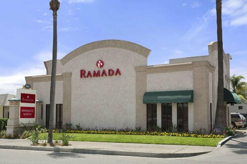 Гостиница Ramada by Wyndham Anaheim Maingate North в Анахайме