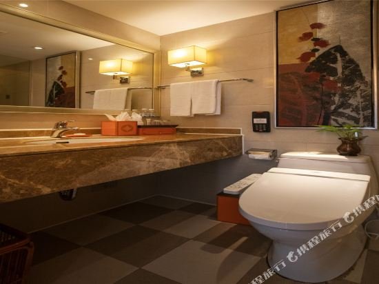 Фото Lakeside Hotel Xiamen Airline