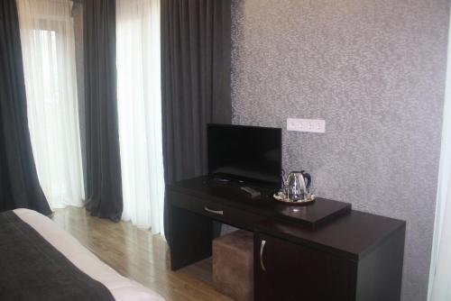 Фото Cherry Garden