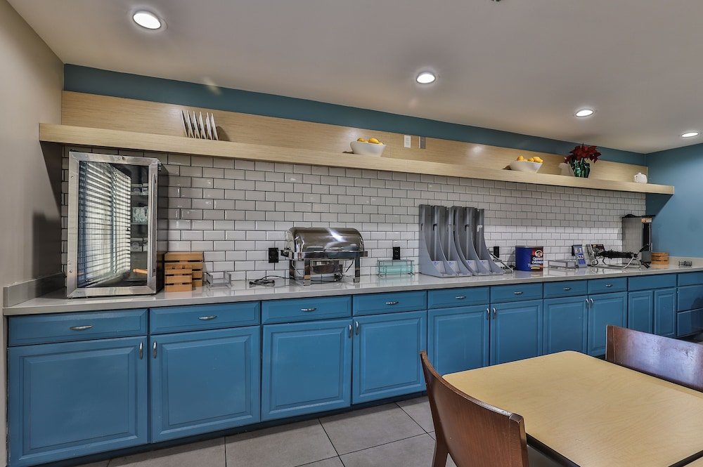 Фото Country Inn & Suites by Radisson, Chandler, Az