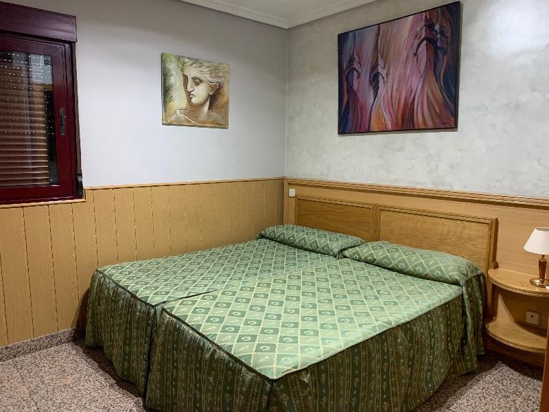 Фото Hostal Juan Xxiii