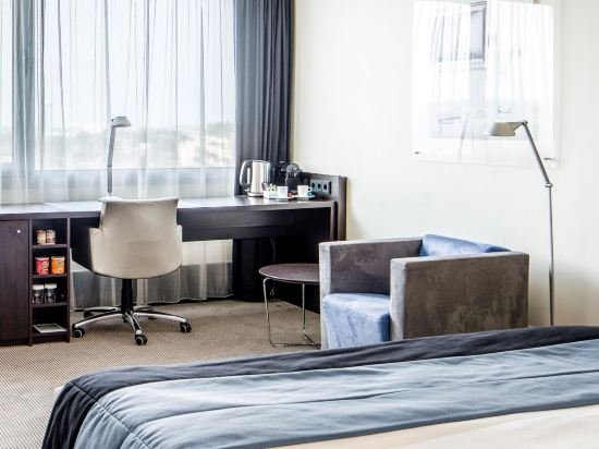 Фото Holiday Inn Eindhoven Centre, an Ihg Hotel