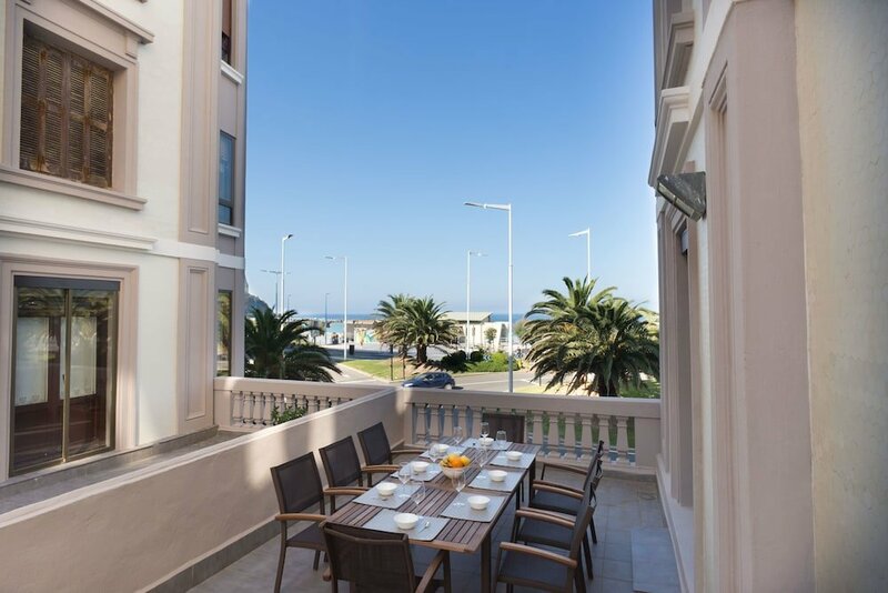 Апартаменты Atlantic - Iberorent Apartments в Сан-Себастьяне