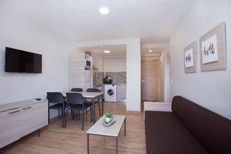 Фото Maryciel Apartamentos