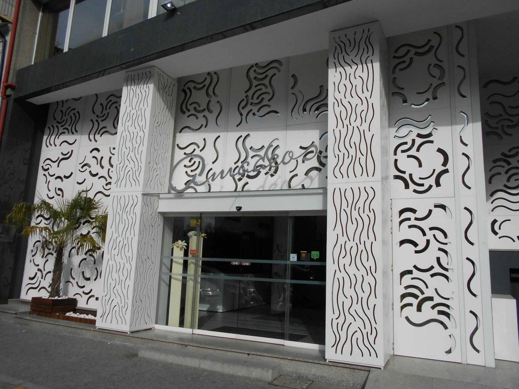 Фото Urban Hotel Amadeos