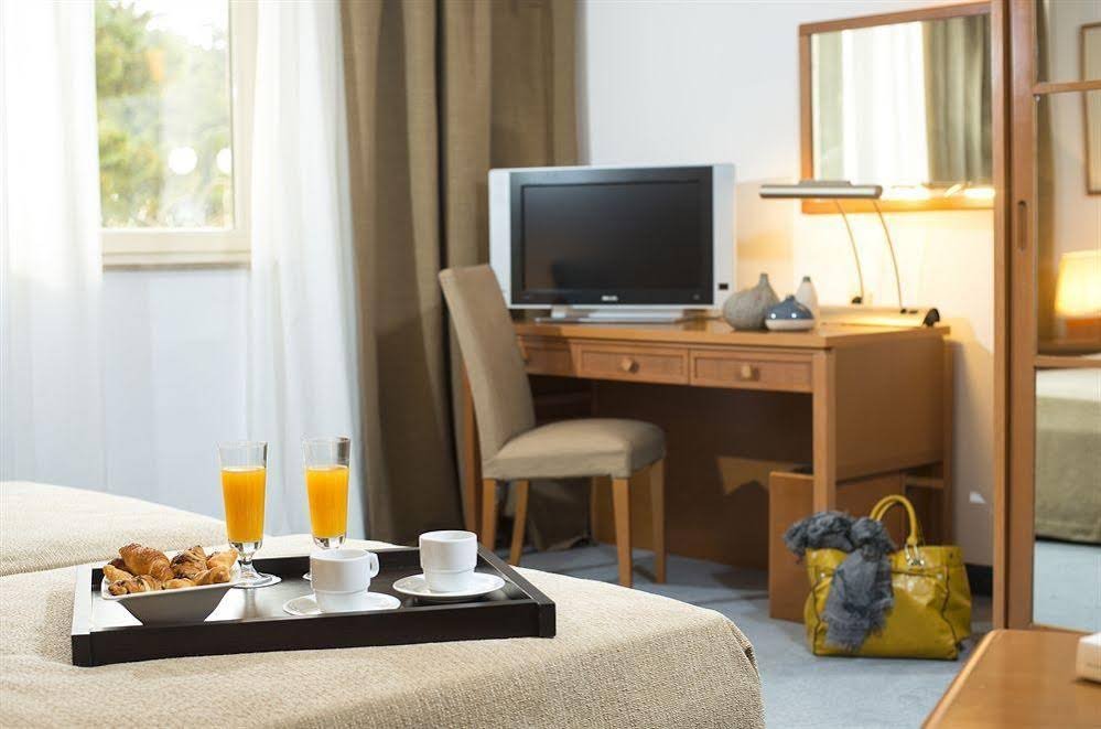 Фото Hotel Kompas