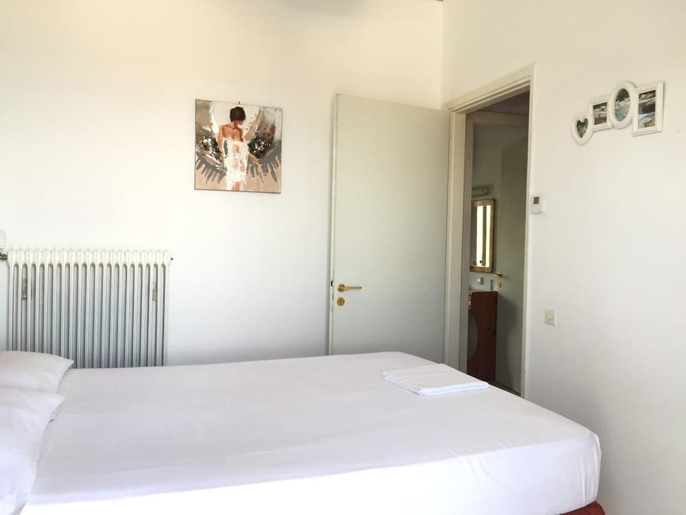 Фото Bay Holiday Hotel & SPA