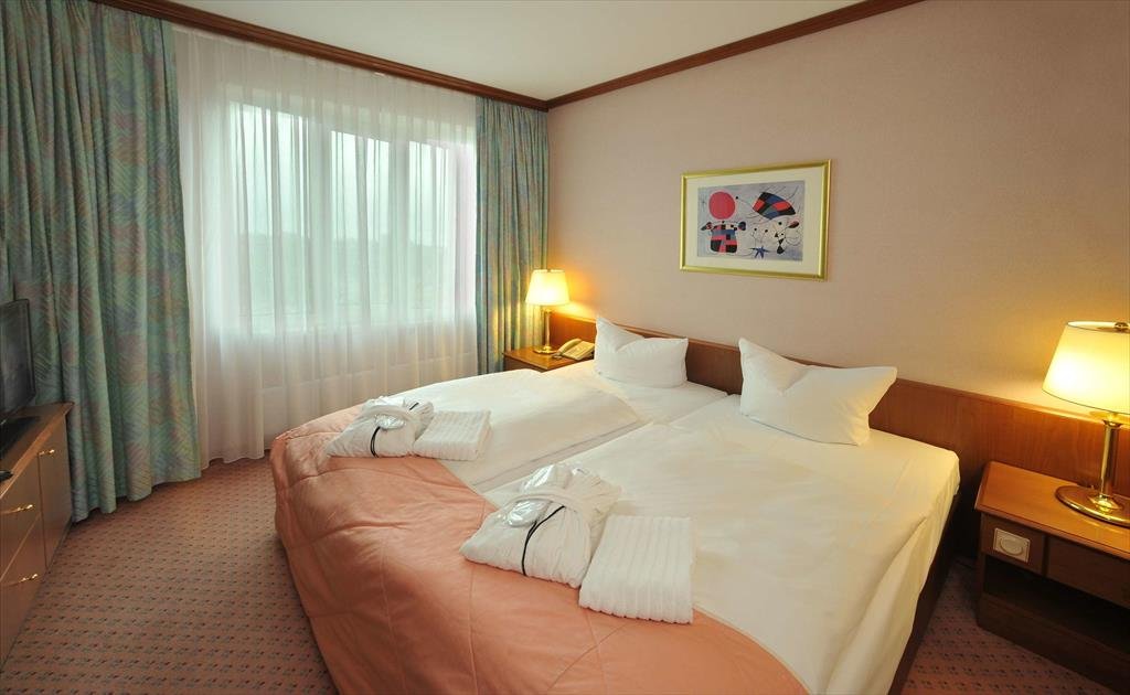 Фото Radisson Blu Hotel, Cottbus