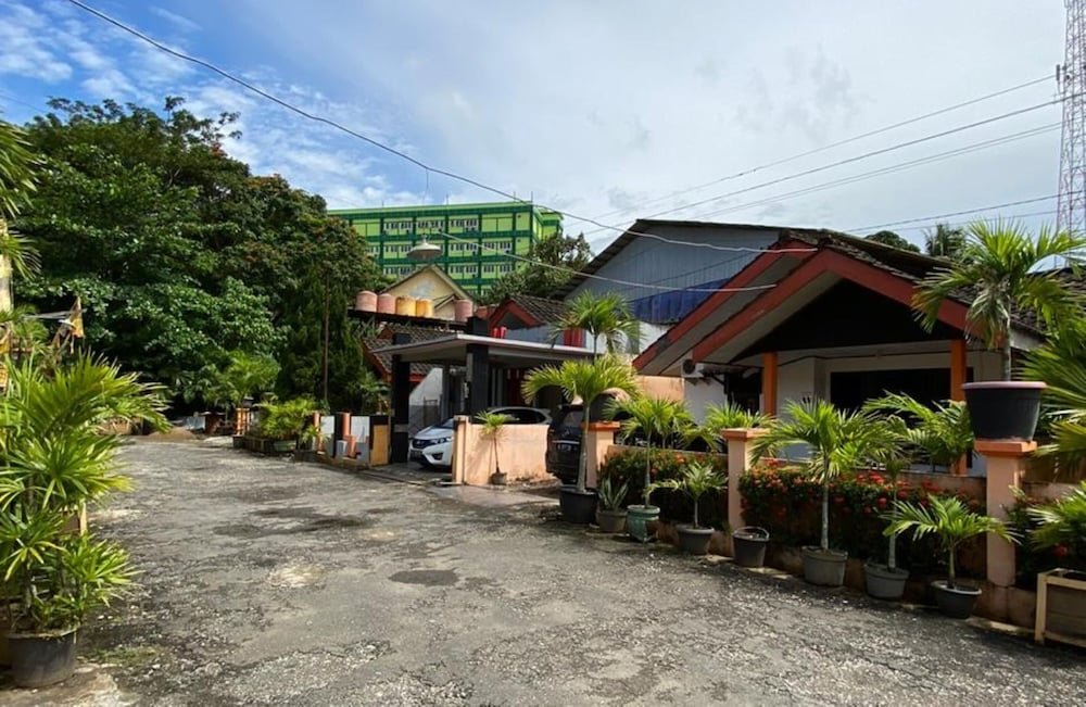Фото Hotel Manau & Cottages