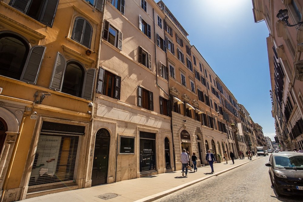 Фото Piazza di Spagna Comfort Rooms