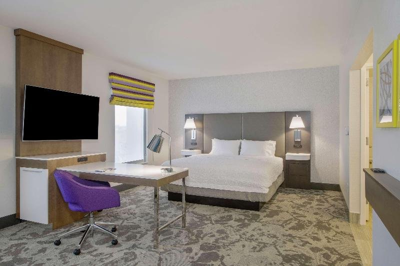 Фото Hampton Inn & Suites Raleigh-Durham Airport-Brier Creek by Hilton