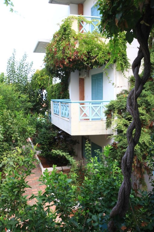 Фото Anatoli Apartments