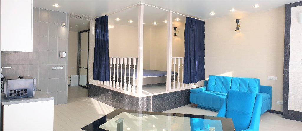 Фото Megapolis на улице Сакко и Ванцетти 78А